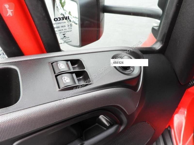 Véhicule utilitaire Iveco DAILY 35S21 PLANDEKA...