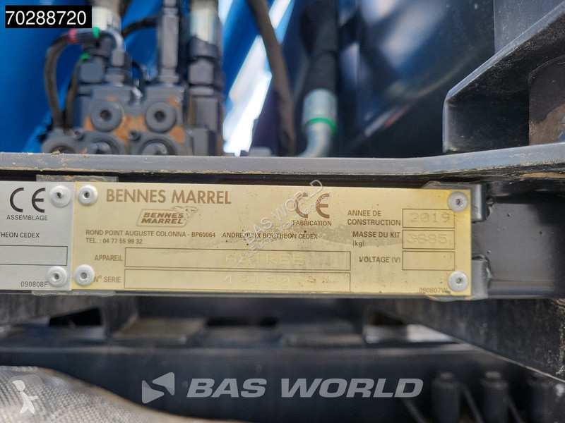 شاحنة Mercedes 3246 8X4 18m3 Marrel tipper...