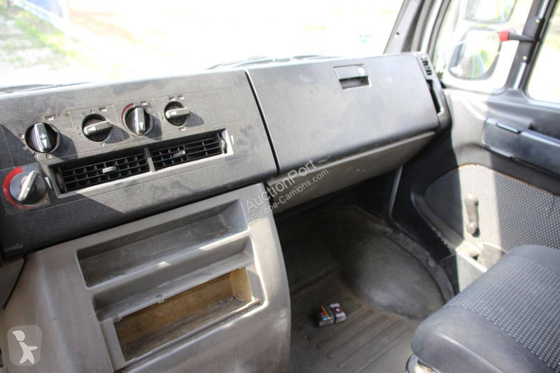 Camion Mercedes 670.3
