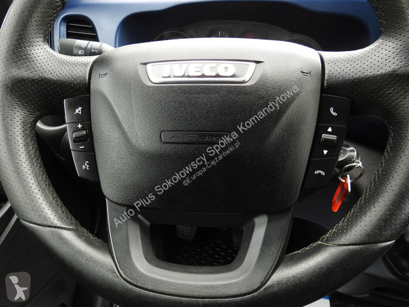 Furgoneta Iveco 70C18 DAILY