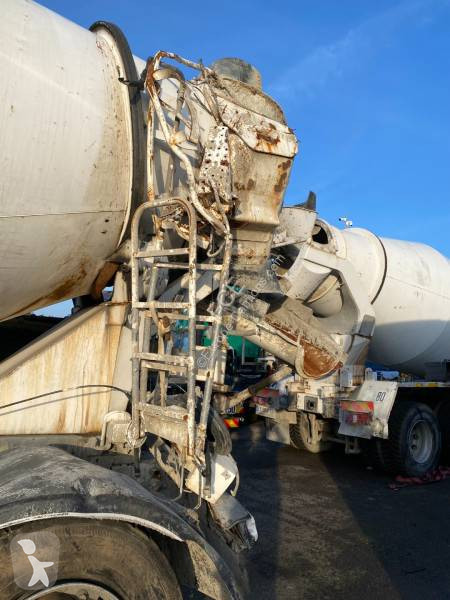 شاحنة Iveco