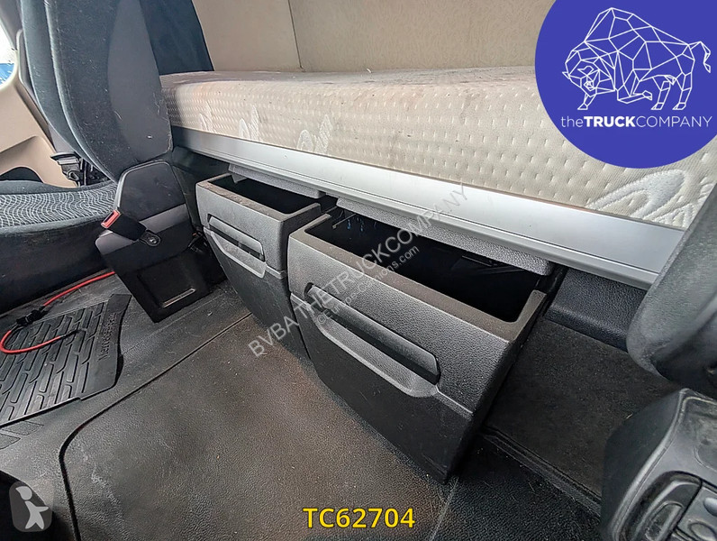شاحنة Mercedes 2548