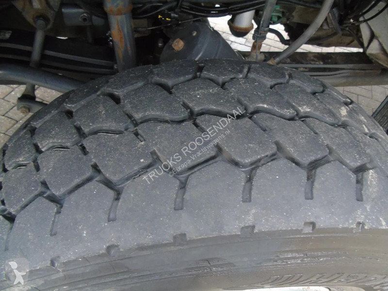 شاحنة Volvo 500 + 4x4 + HMF 4020 5x + JIB 4x 30...