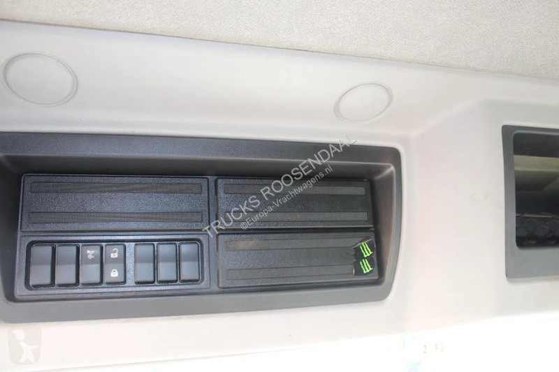شاحنة Renault 220 + 14METER + EURO 5