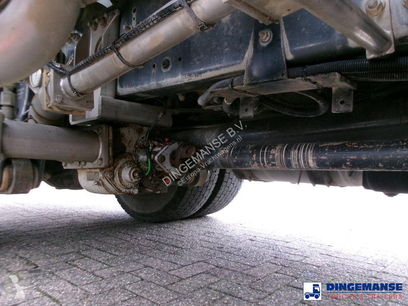 شاحنة Renault 270 4x2 fuel tank 13.8 m3 / 4 comp