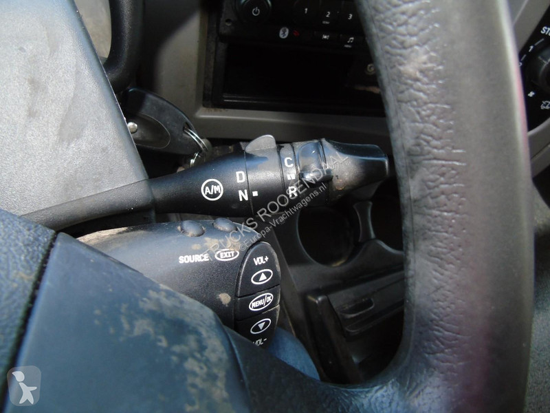 شاحنة Renault 12,220 + euro 5 + LIFT