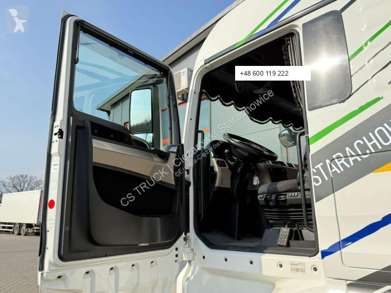 شاحنة MAN TGX 26.420