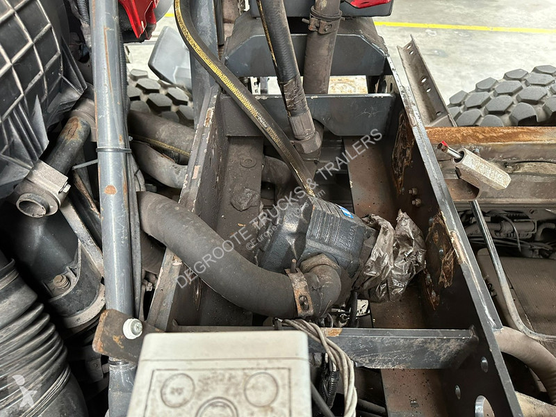Camion Volvo 460 - 10x4