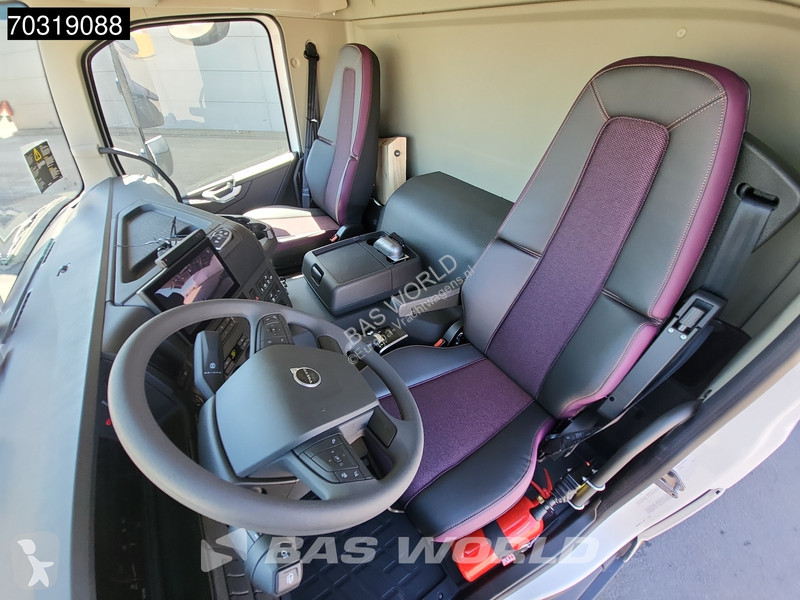شاحنة Volvo 500 8X6 NEW! 20m3 Wielton...