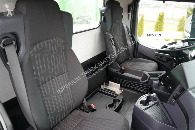 شاحنة Mercedes X-HIPRO 302
