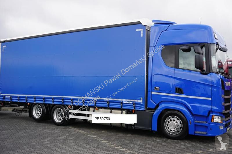 Хенгер Scania / TANDEM