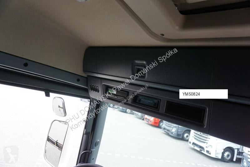 شاحنة Scania 3220 K 7