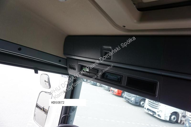 شاحنة Scania 3220 K 7