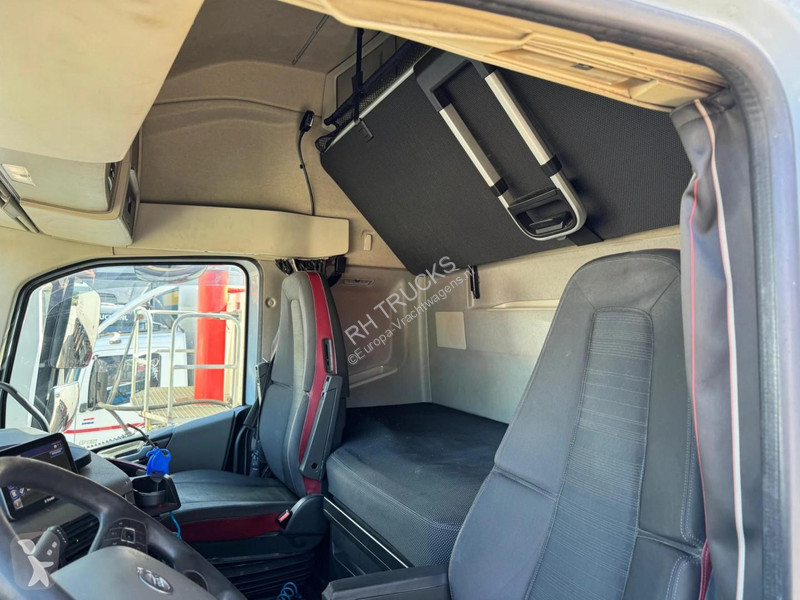 شاحنة Volvo 6X2 EURO 6 LIFTAS + DRACO TRAILER +...