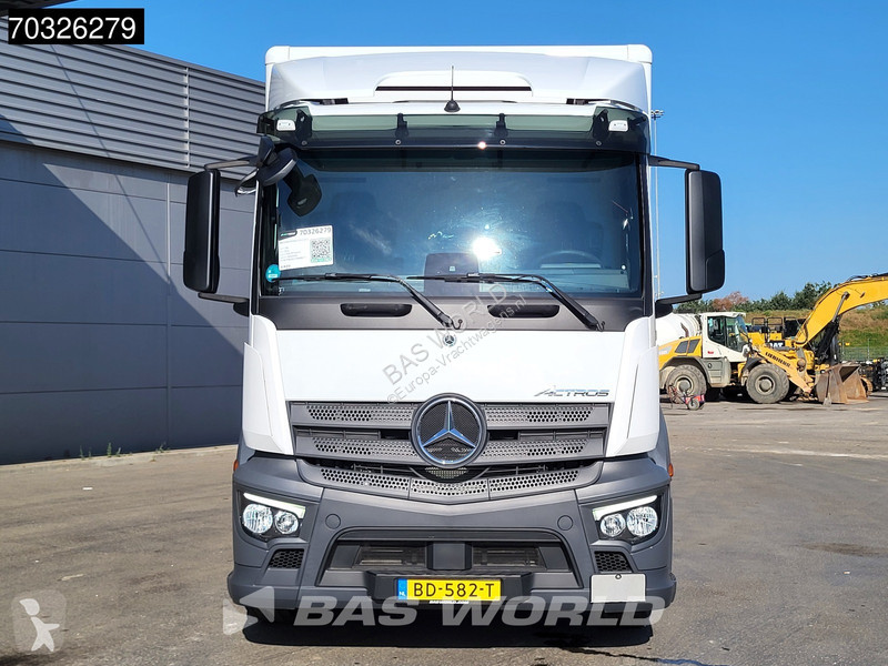 شاحنة Mercedes 2532 6X2 NEW! 2000kg...