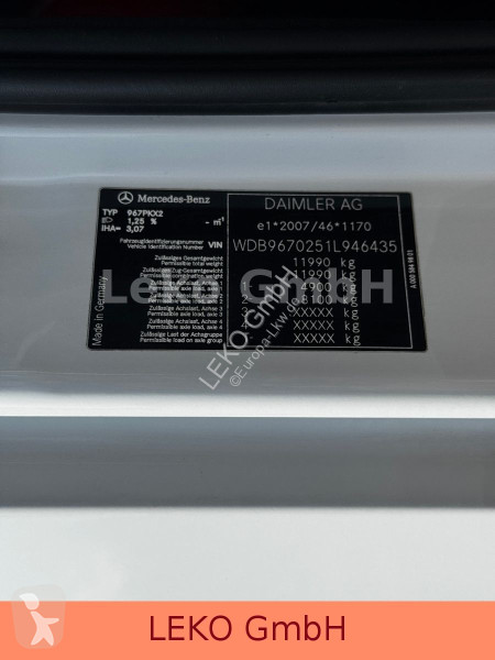 شاحنة Mercedes 1218 Mit Carrier Sp 850