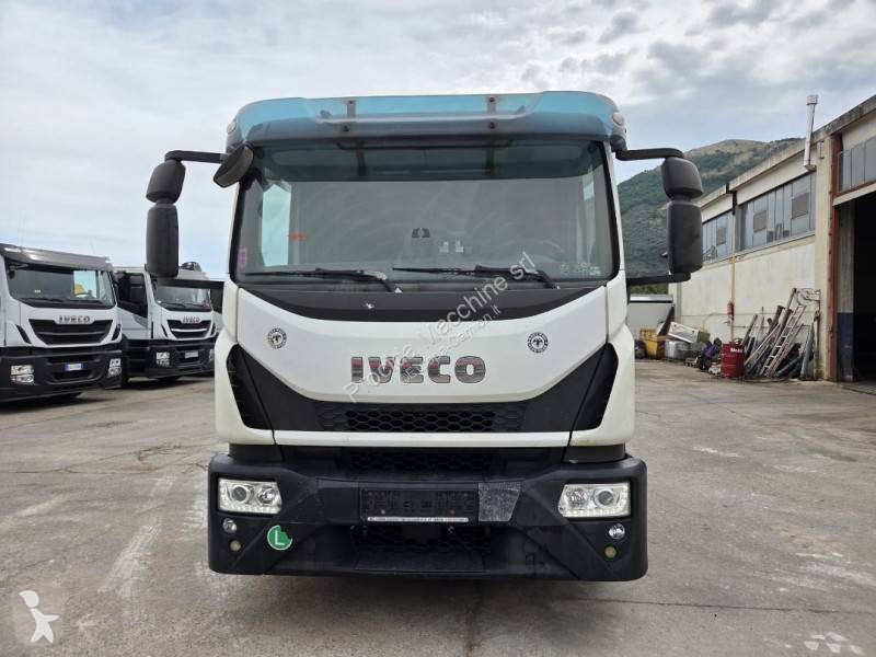 شاحنة Iveco