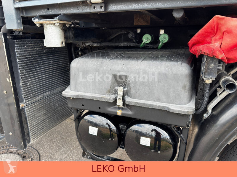 شاحنة Mercedes UNIMOG U400