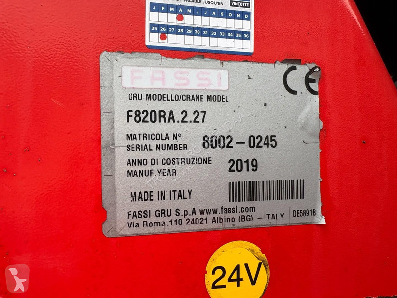 شاحنة DAF 530 + FASSI F 820 RA 6X EXT. + JIB 6X...