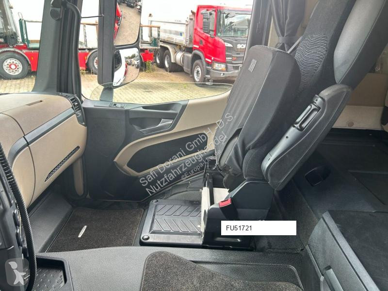شاحنة Mercedes PK 28002