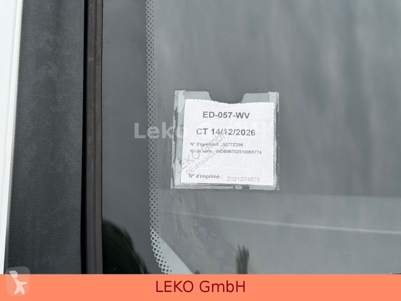شاحنة Mercedes 1218 Mit Carrier Sp 1250Mt