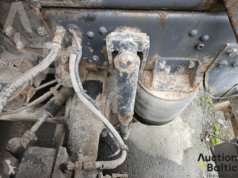 Béton Scania P 94 B