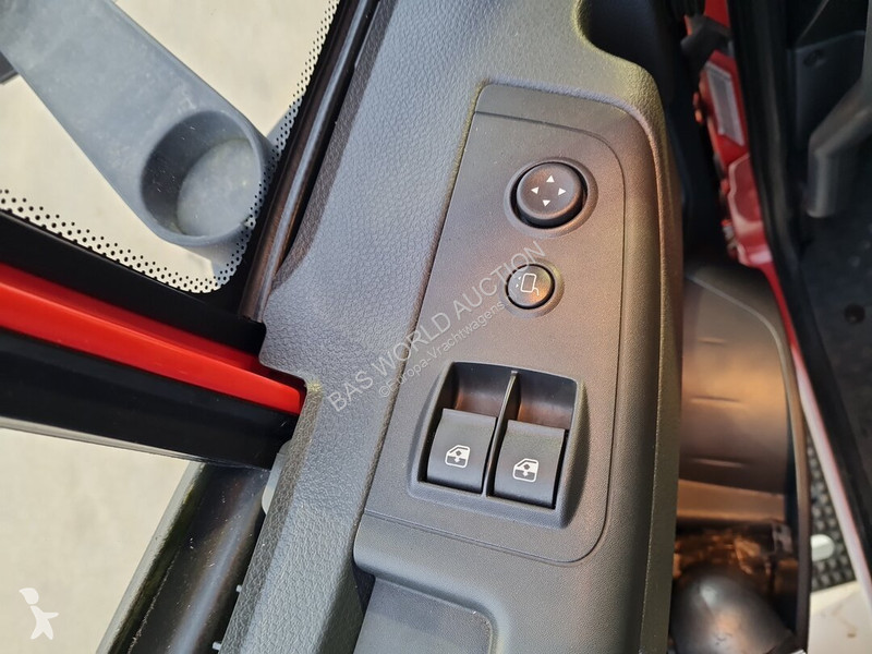 Lastbil Iveco 180E300