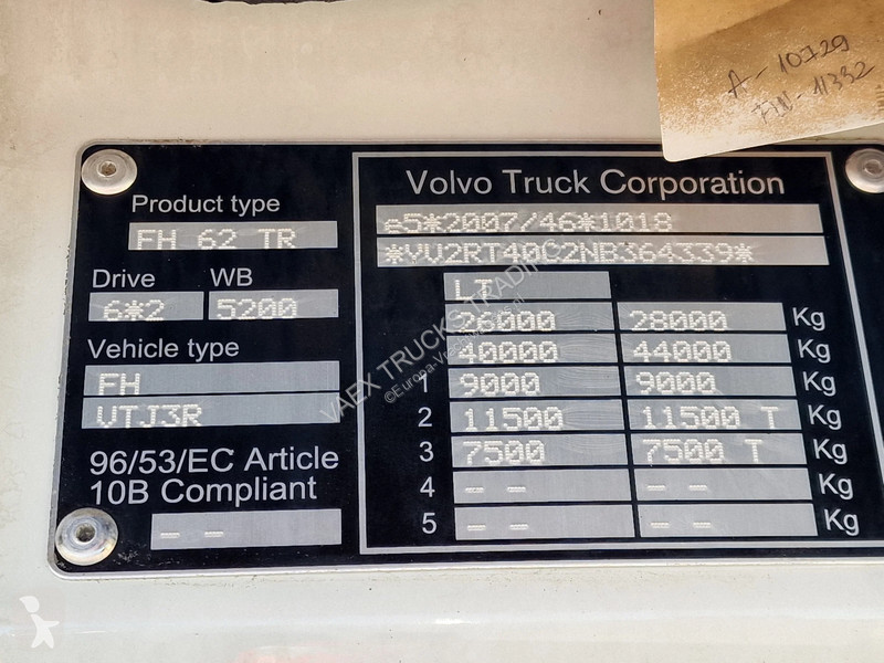 شاحنة Volvo 13500 6x2*4 - XL - Thermoking frigo...