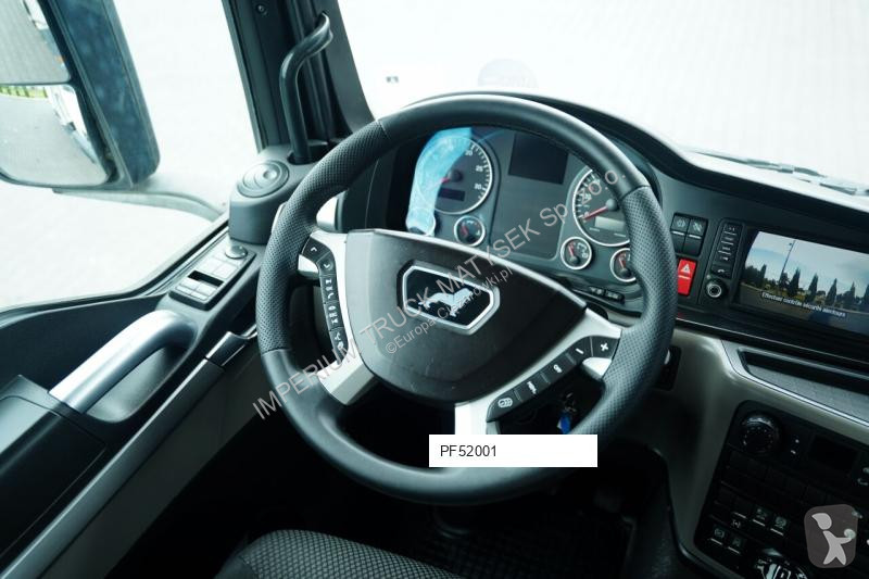 Vrachtwagen MAN TGS 35.420