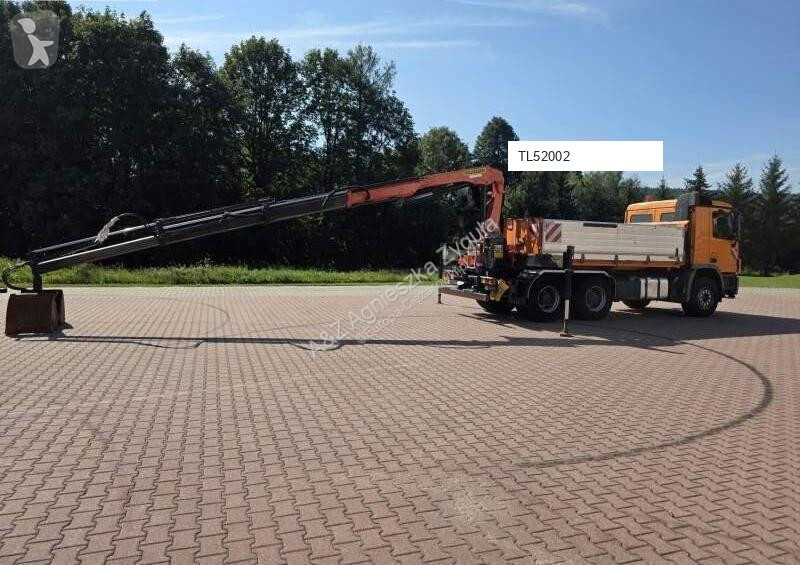 Vrachtwagen Mercedes PK13001-K