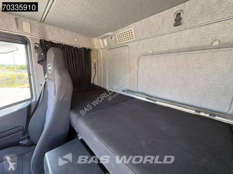 Вантажівка Iveco 460 4X2 Rolfo Car transporter...