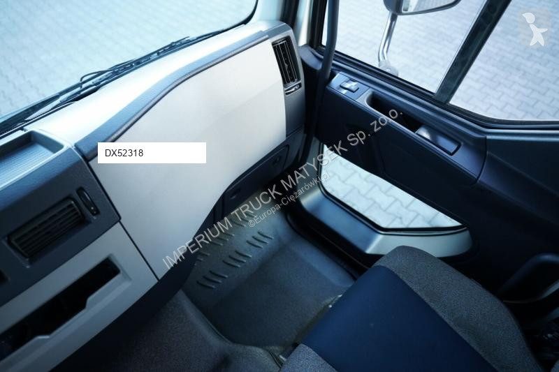 Camión Volvo FL 250 / KONTENER 7,8 M / 4x2 /...