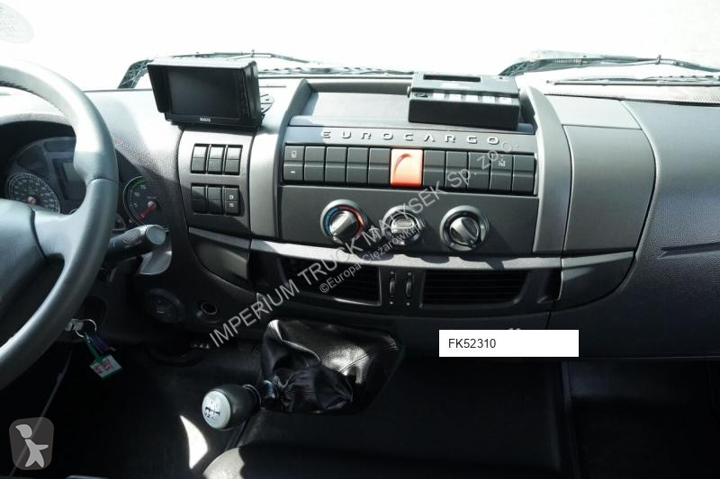 Camión Iveco EUROCARGO  / 4x2 / CHŁODNIA 5,8 M...