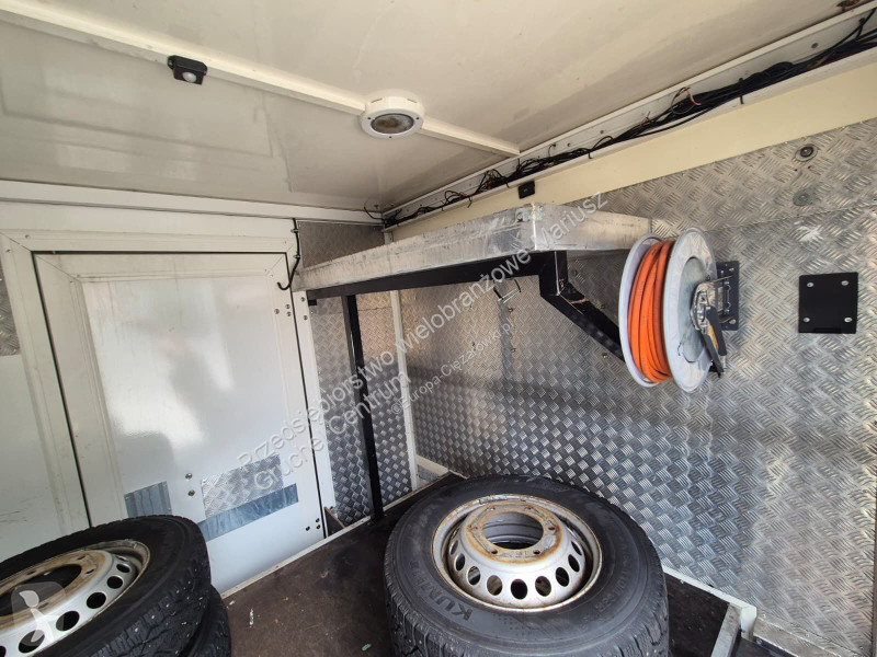 Camión Mercedes Sprinter 516 / Palfinger HDS /...
