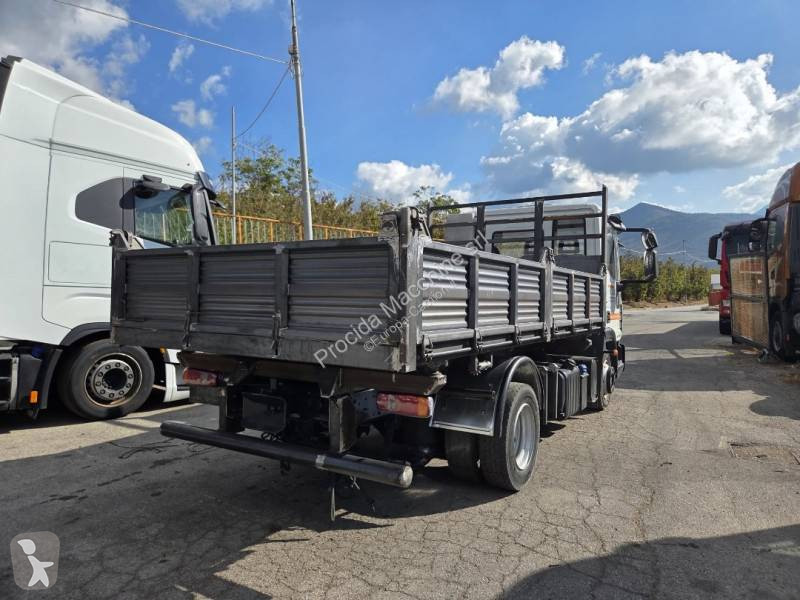 Camión Iveco 80 E 22