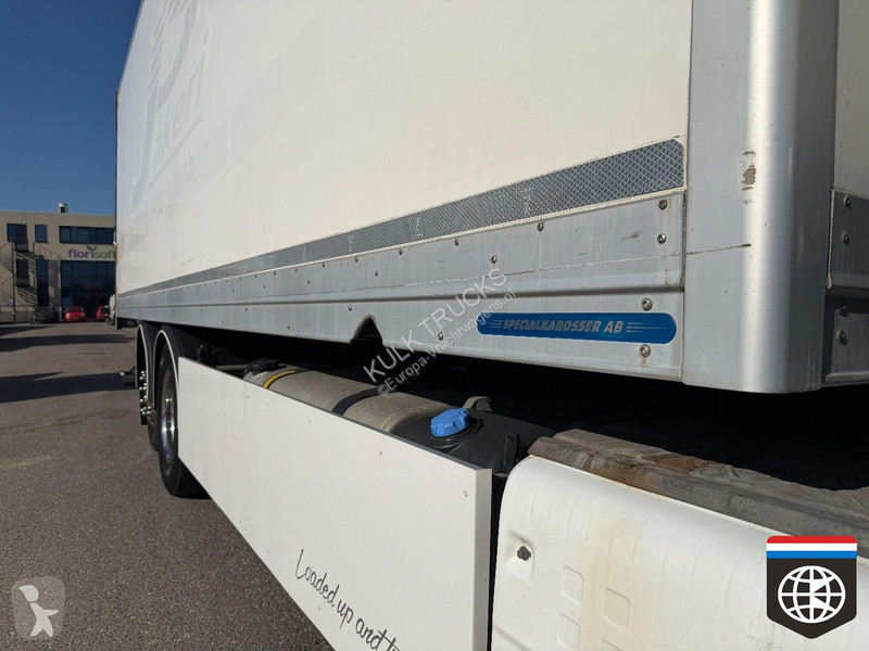 Vrachtwagen Volvo 460 Sleeping cab Storage box...
