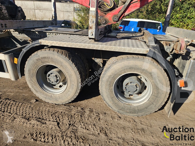 Volvo 540 truck