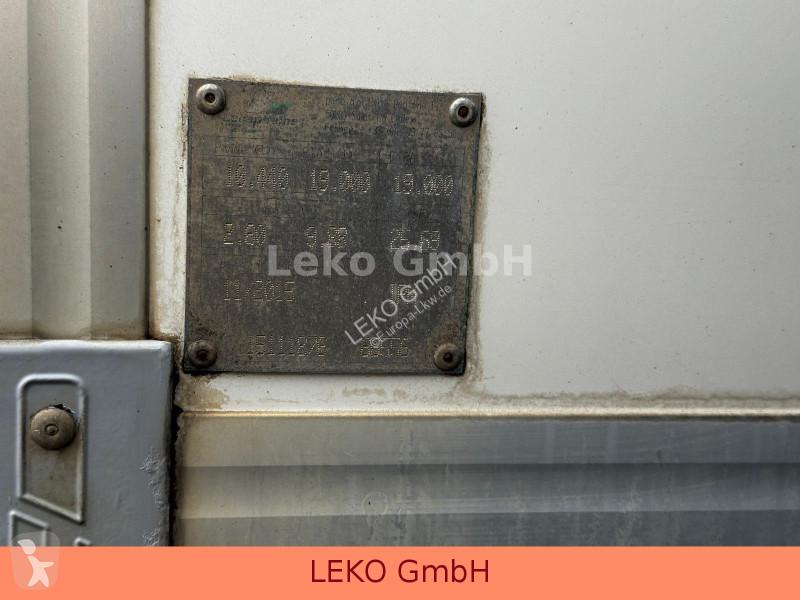 شاحنة DAF 280 FA ( Fleischhaken ) Meat hooks