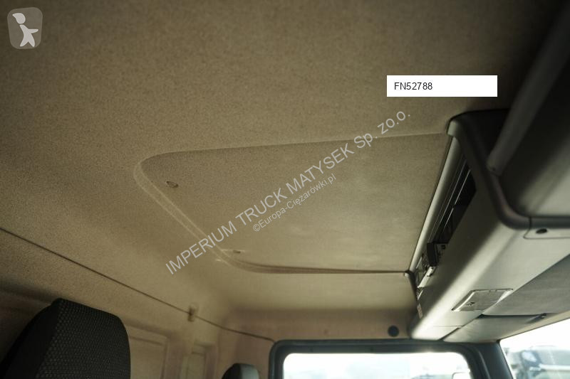 Kamion MAN TGL 10.180 / 4x2 / CHŁODNIA - 6,1 M...