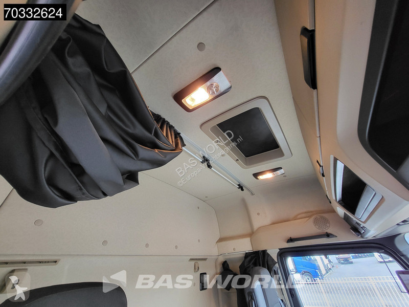 Kamion Mercedes 3363 6X4 Kesla 2117ZT Crane...