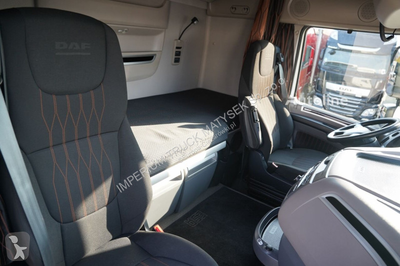 Kamion DAF XF 530 / 6X2 / SOLÓWKA / FIRANKA -...