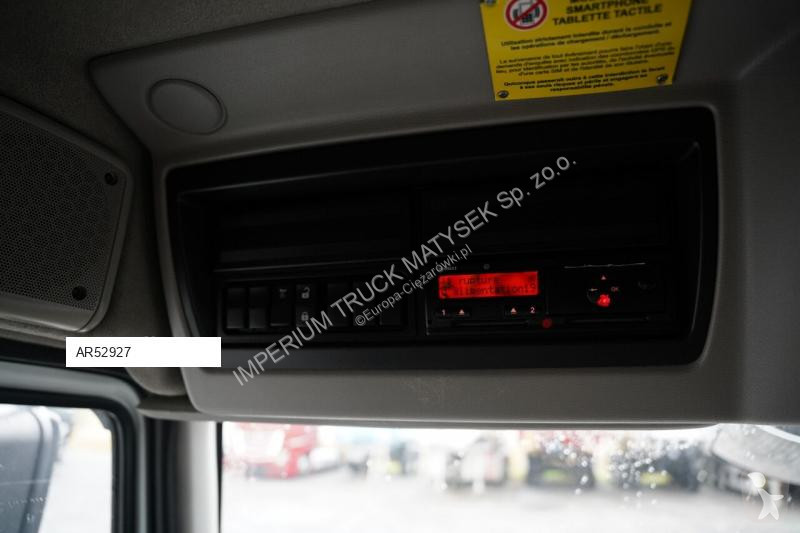 Kamion Renault MIDLUM 220 DXI / FIRANKA - 3,7 M...