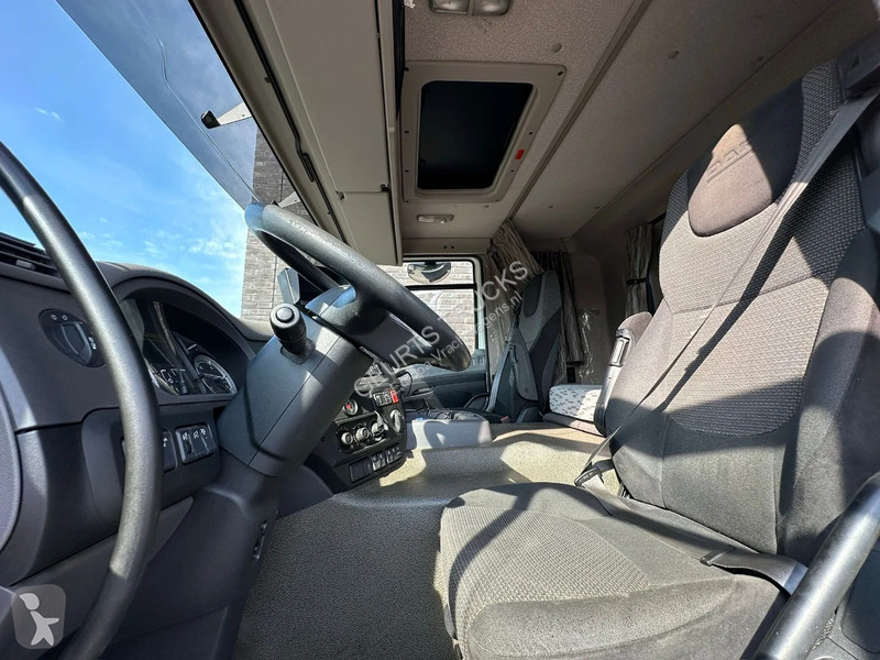 Camion DAF 330 6X2 MKG HLK 341 SHP A8...