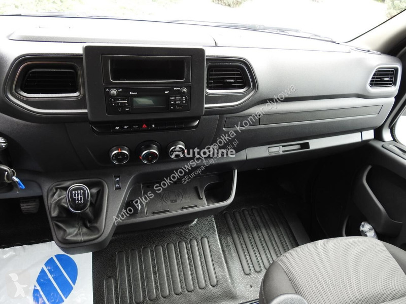 Autoutilitară Renault MASTER PLANDEKA 10 PALET...