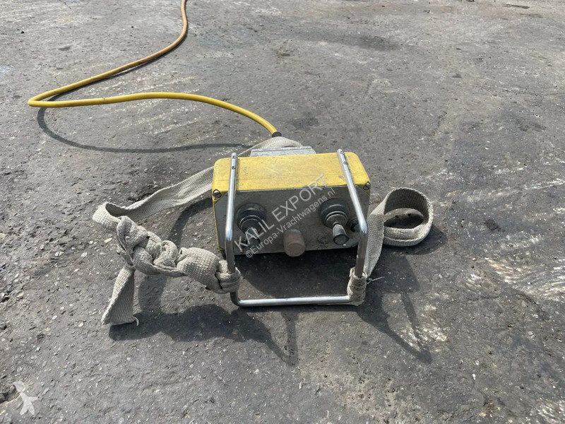 Camion Mercedes SK Concrete Pump Putzmeister 24...