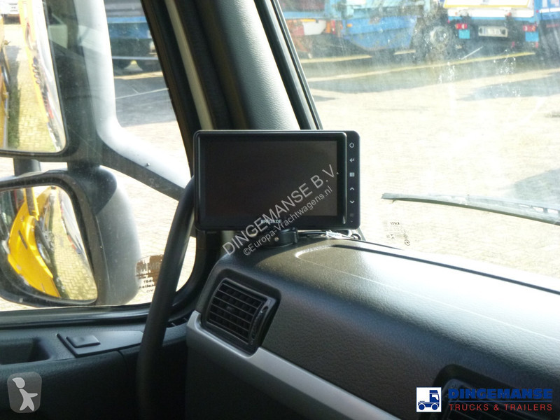 Camión Volvo 420 8x2 RHD + PM 40SP
