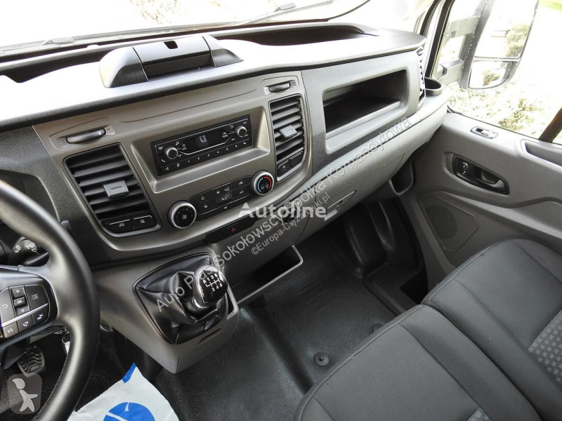 Camion Ford TRANSIT KONTENER WINDA 8 PALET...