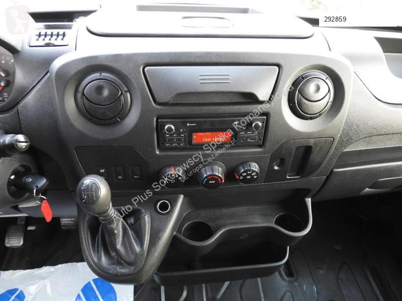 Autoutilitară Renault MASTER PLANDEKA 10 PALET...