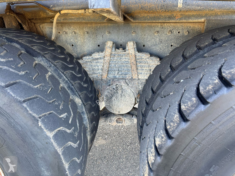Kamion Renault 410 8x4 Full steel - Manual -...