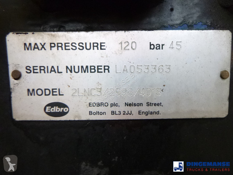 Vrachtwagen DAF 55220 4X2 Whale vacuum tank 8.1 m3